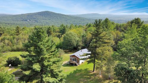 213 Town Farm Rd, Buckfield, ME 04220 exterior