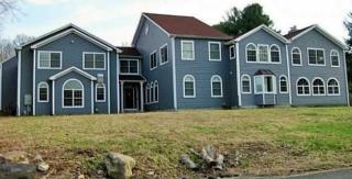 242 West Rd, East Hampton, CT 06447 exterior