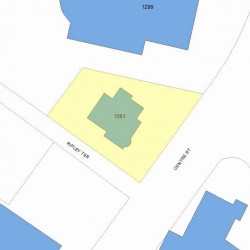 1301 Centre St, Newton, MA 02459 plot plan