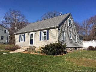 16 Johnson Ct, Waterford, CT 06385 exterior