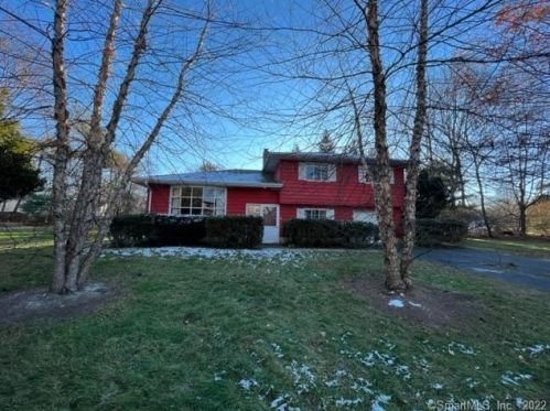 6 Fillow St, Westport, CT 06880 exterior
