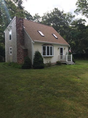 546 Strawberry Hill Rd, Centerville, MA 02632 exterior