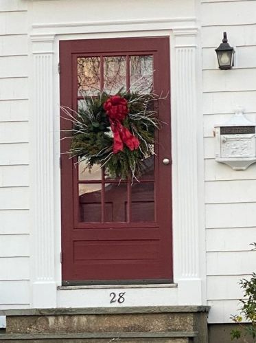 28 Riverview Ave, Westerly, RI 02891 exterior