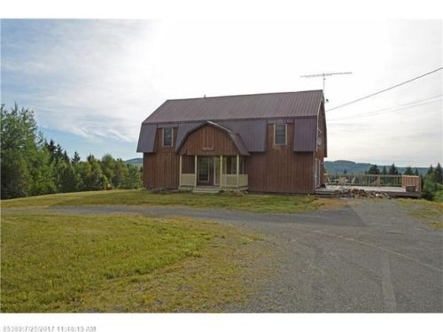 1092 Aroostook Rd, Soldier Pond, ME 04781 exterior