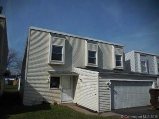 48 Braeburn Ln, Middletown, CT 06457 exterior