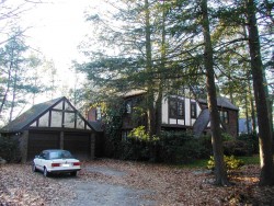 177 Collins Rd, Newton, MA 02468 exterior