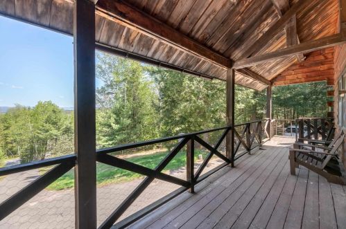 94 Prospect Ridge Rd, Holderness, NH 03245 exterior