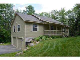 11 Bogie Pl, Grantham, NH 03753 exterior