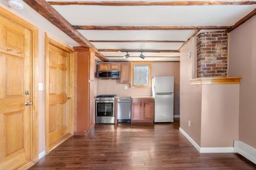 226 Bunker Hill St, Roxbury-Xing, MA 02129 exterior