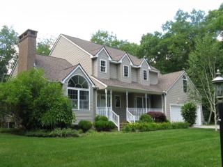 7 Pine Knls, Chester, CT 06412 exterior