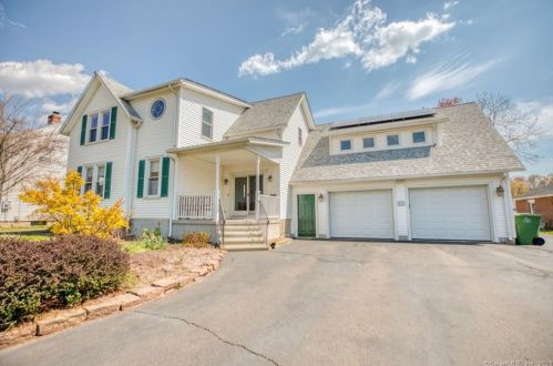 216 Hunting Hill Ave, Middletown, CT 06457 exterior