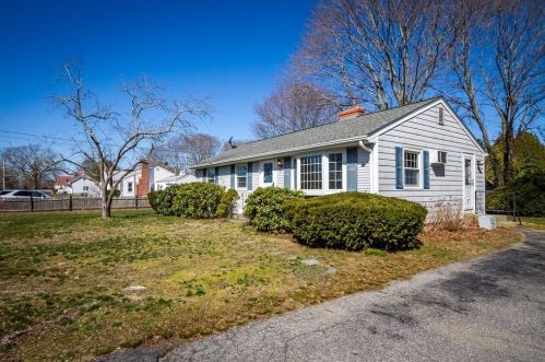 360 Anthony St, Seekonk, MA 02771 exterior