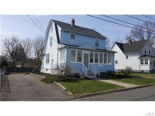 77 Lenox Ave, Stratford, CT 06615 exterior