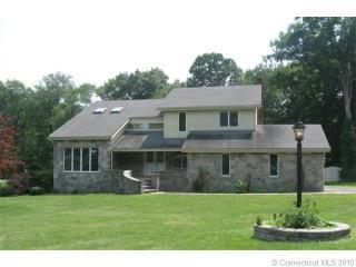 130 Spicewood Ln, Kensington, CT 06037 exterior