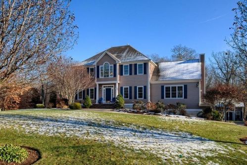 2 Granite Post Rd, Westport, MA 02790 exterior