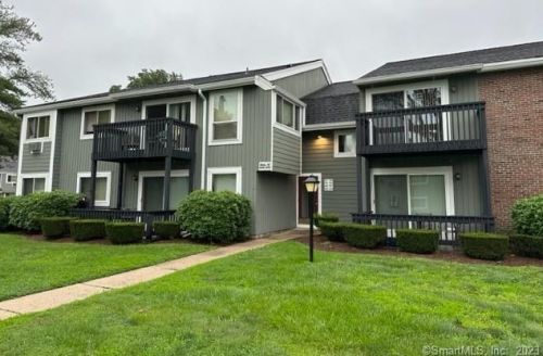 545 Glendale Ave, Bridgeport, CT 06606 exterior