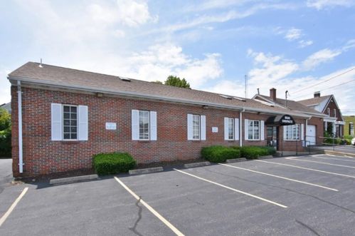 1822 Mineral Spring Ave, Providence, RI 02904 exterior