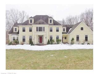 148 Tulip Tree Dr, Guilford, CT 06437 exterior