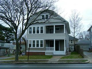 945 Hope St, Providence, RI 02906 exterior