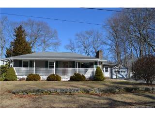 74 Laurelwood Rd, Groton, CT 06340 exterior