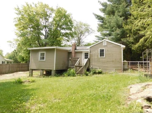 10 Allentown Rd, Waterbury, CT 06716 exterior