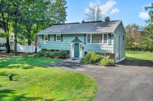 85 Tuttle Rd, Durham, CT 06422 exterior