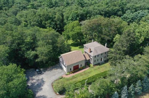 20 Montello St, Plympton, MA 02367 exterior