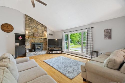 11 Robbie Rd, Moodus, CT 06469 exterior