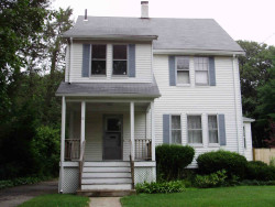 31 Carl St, Newton, MA 02461 exterior