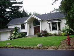 381 Dudley Rd, Newton, MA 02459 exterior