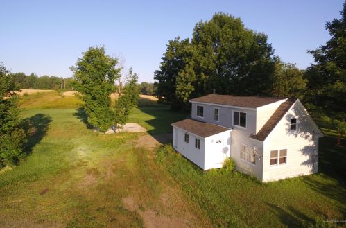 188 Park St, Springfield, ME 04487 exterior