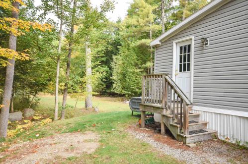 136 Elm St, Milton, NH 03851 exterior
