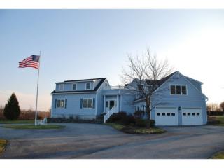 139 Southridge Rd, Shelburne, VT 05482 exterior