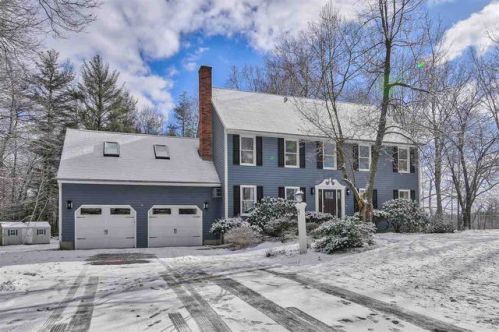 43 Nashua Rd, Windham, NH 03087 exterior