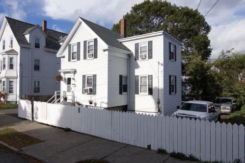 30 Webster St, Lynn, MA 01902 exterior