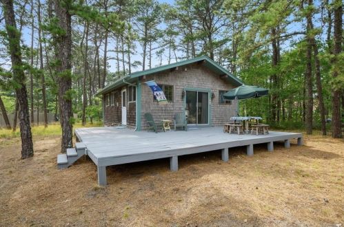 17 Rogers Rd, Harwich, MA 02645 exterior
