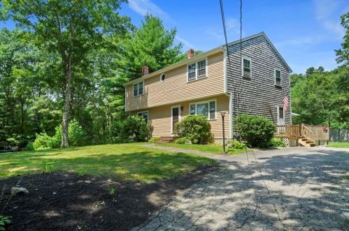 41 Forest St, Plympton, MA 02367 exterior