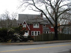 726 Chestnut St, Newton, MA 02468 exterior