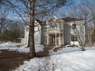 23 Mountain View Dr, Weston, CT 06883 exterior