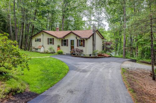 66 Old Falls Pond Rd, Alfred, ME 04002 exterior