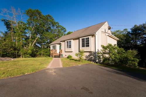 261 Kingstown Rd, Richmond, RI 02898 exterior