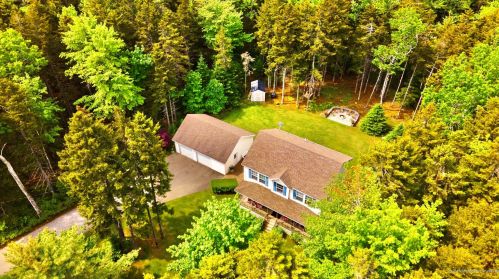 199 Walker Rd, Ellsworth, ME 04605 exterior