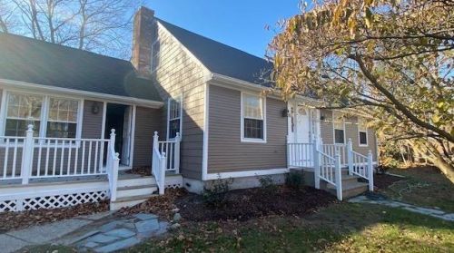 1 Anna Mac Dr, Cumberland, RI 02864 exterior