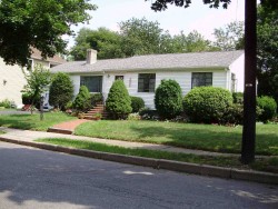 80 Selwyn Rd, Newton, MA 02461 exterior