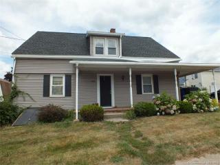 166 Randolph Rd, Middletown, CT 06457 exterior