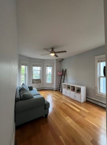 784 3Rd St, Boston, MA 02127 exterior