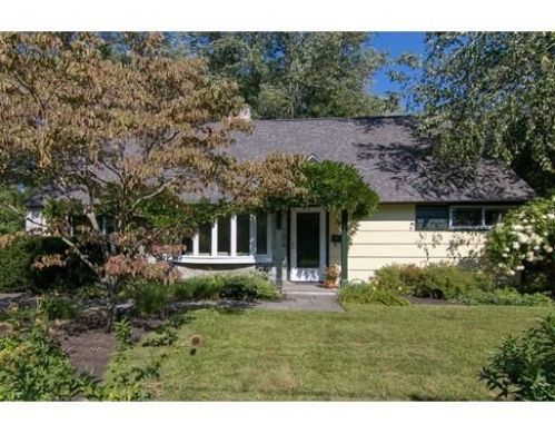 39 Franconia Ave, Natick, MA 01760 exterior