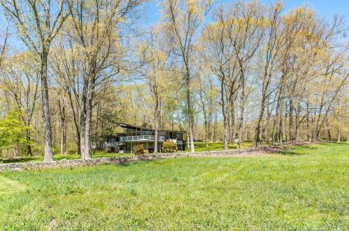161 Mountain Rd, Washington Depot, CT 06793 exterior