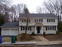 154 Paulson Rd, Newton, MA 02468 exterior