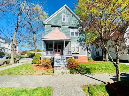 136 Paine St, Worcester, MA 01605 exterior